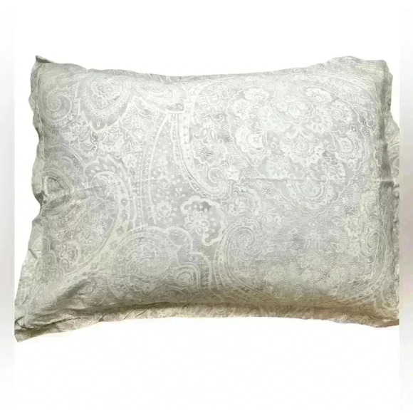 Pottery Barn Standard Sham - Picture 1 of 5